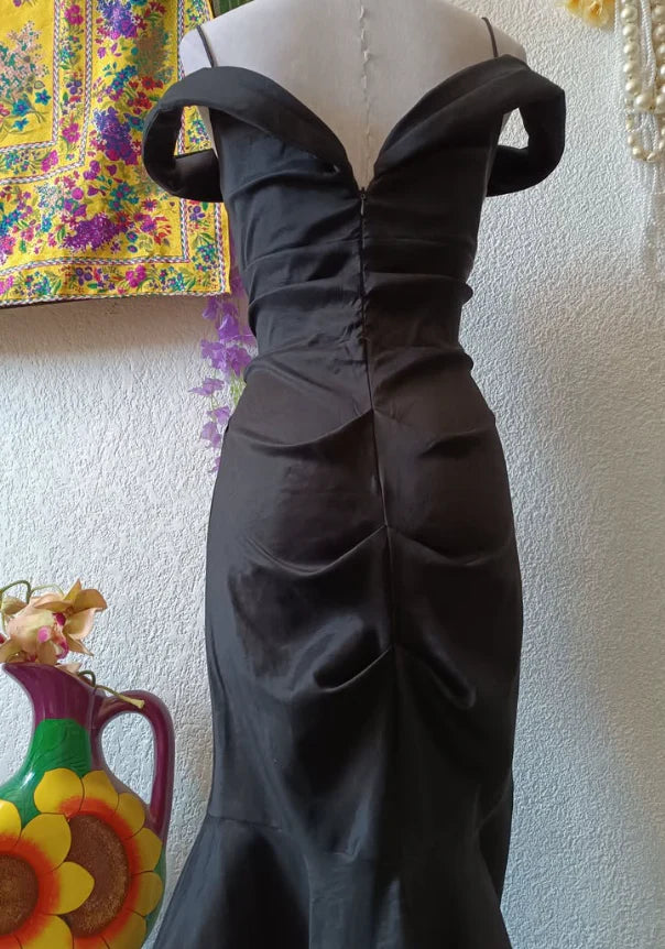 Sexy Mermaid Off the Shoulder Black Satin Long Sweep Prom Dress