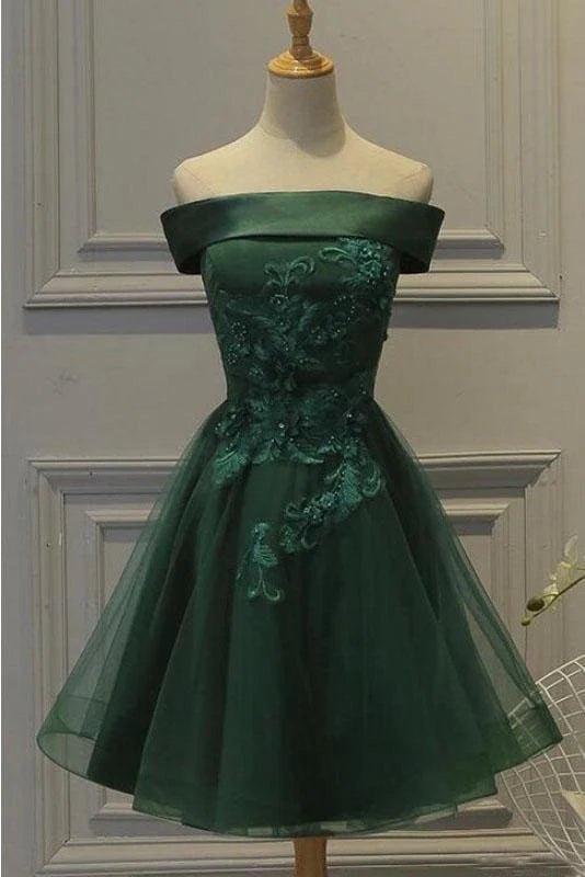 Dark Off the Shoulder Tulle Homecoming Dress A Line Green Appliqued Short Prom Dress