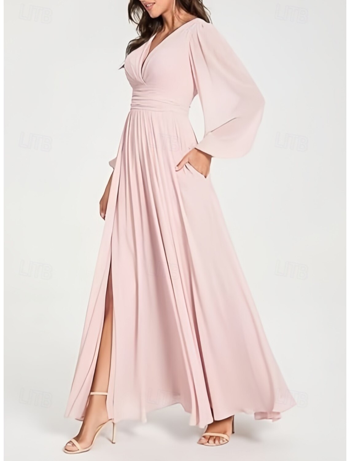 A-Line Bridesmaid Dress V Neck Long Sleeve Elegant Floor Length Chiffon with Split Front / Ruching