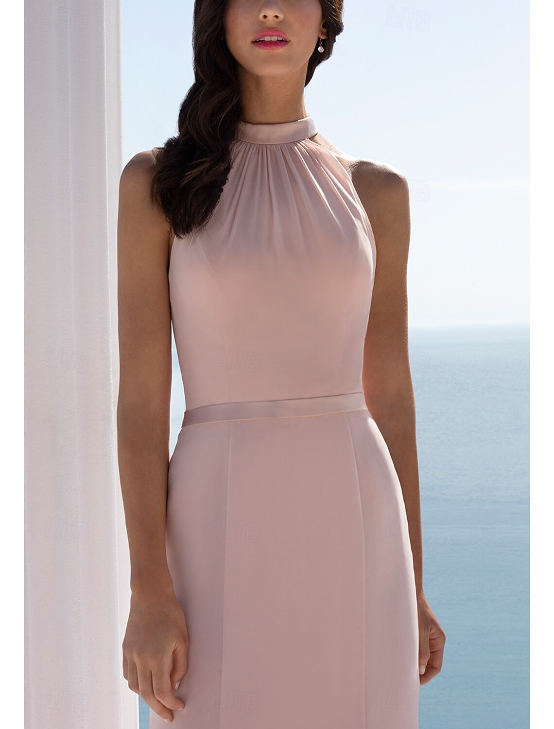Light Pink Halter Neck Slim Fitting Bridesmaid Dress Elegant Long Length Banquet Cocktail Dress