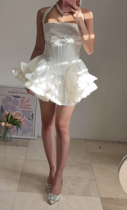 Sweet White Strapsless Prom Dresses Homecoming  A-Line Satin Short Dresses with Bow