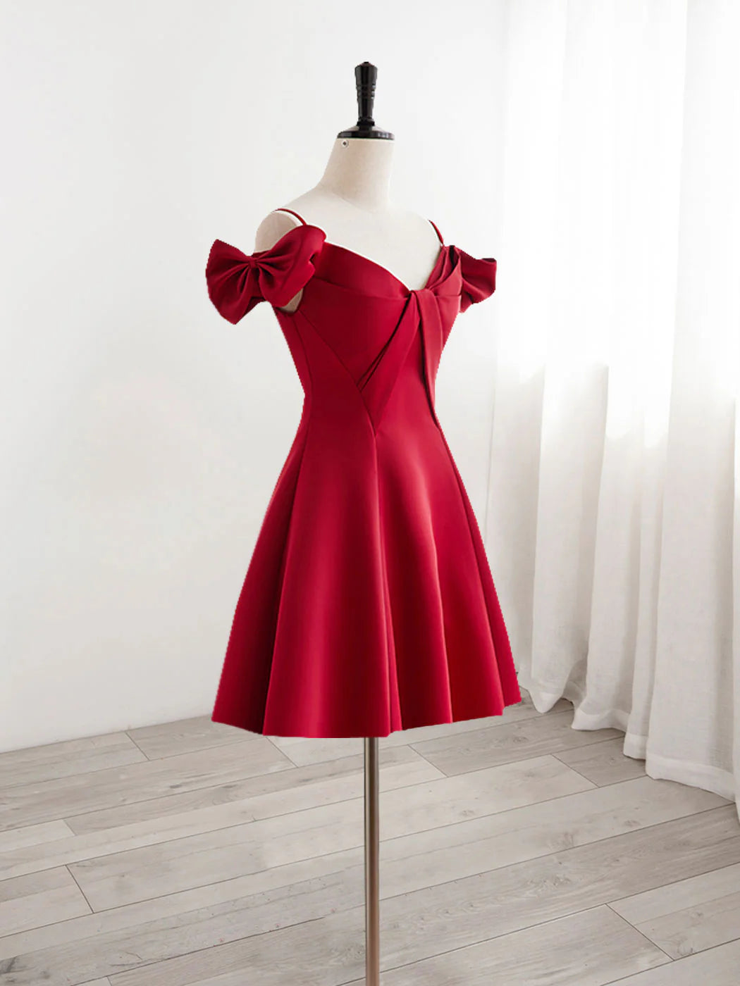 Burgundy V Neck Satin Short Prom Dress,  Unique design Classic fit Homecoming Dress