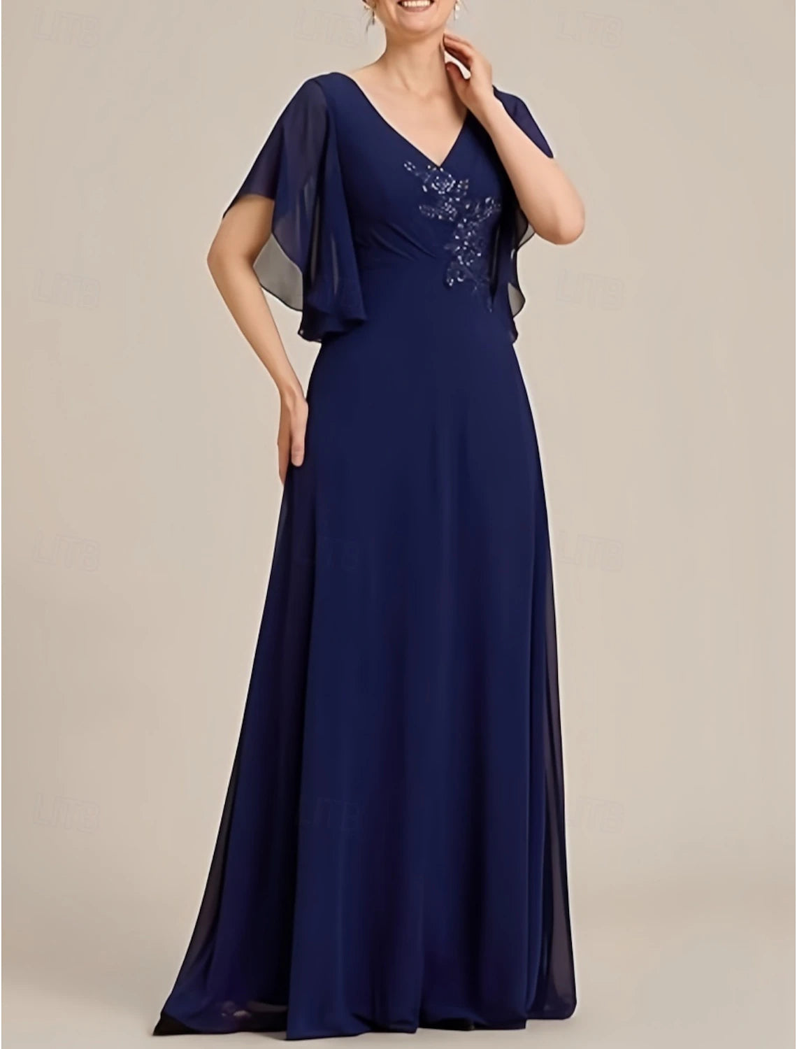 A-Line Mother of the Bride Dress Elegant Vintage V Neck Floor Length Chiffon Short Sleeve with Beading Appliques