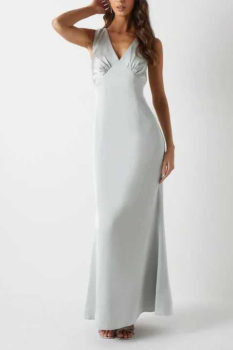 Full of charm Bow Back V Neck Satin Retract Your Waist Bridesmaid Dress