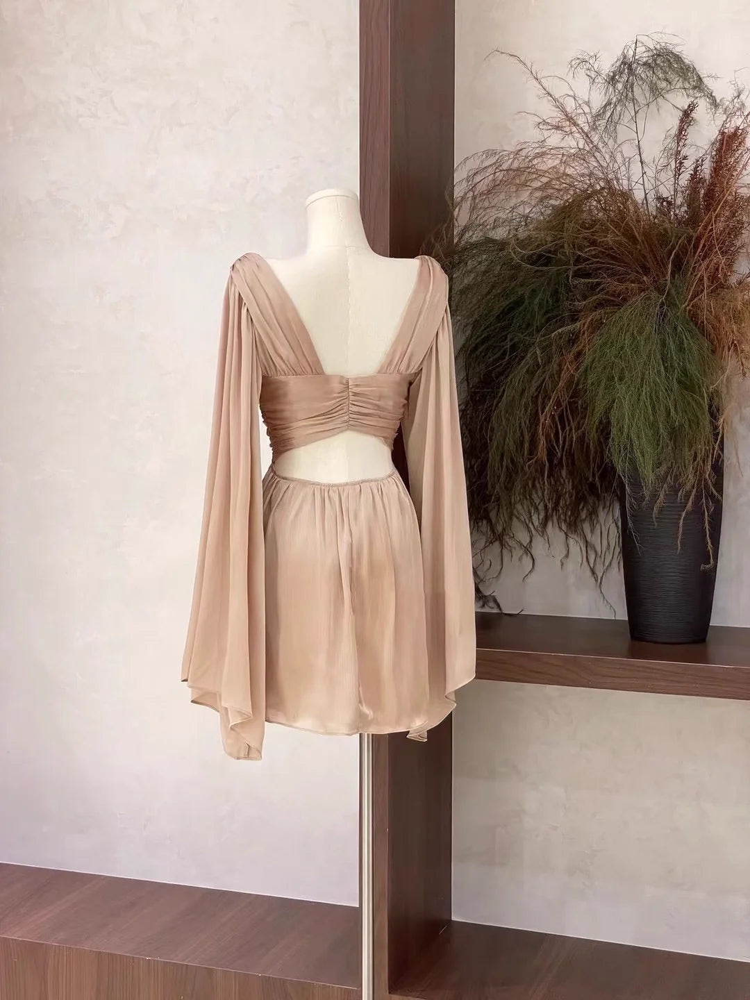 Simple A Line Ruffled Long Sleeves Short Women's V Neckline Homecoming Dresses