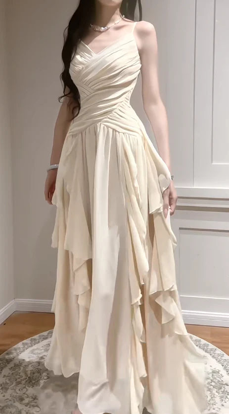 Spaghetti Straps A-Line Chiffon Long Prom Dresses Elegant Apricot Birthday Evening Gowns