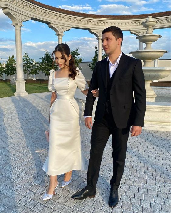 Ivory Satin Short Sleeves Evening Dresses