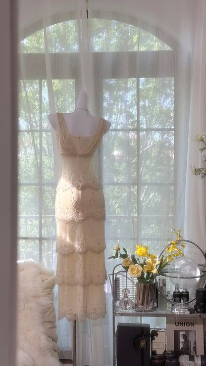 Charming Sheath V Neck Layered Appliques Ivory Slim-fit Chiffon Party Dress