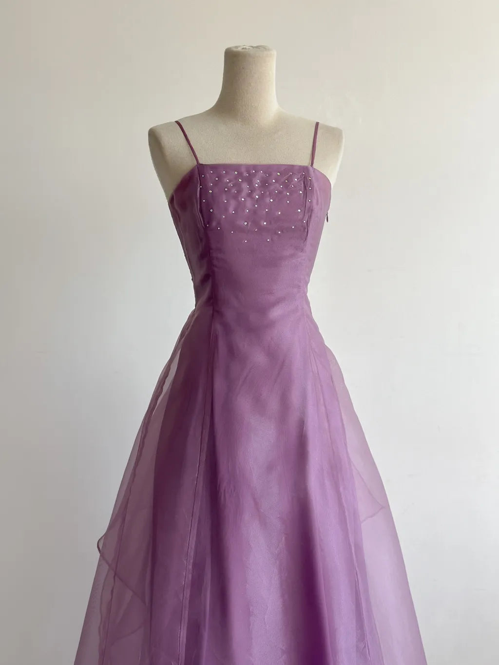 Elegant Purple A-Line Tulle Long Prom Dresses Gothic Spaghetti Straps Formal Evening Gowns