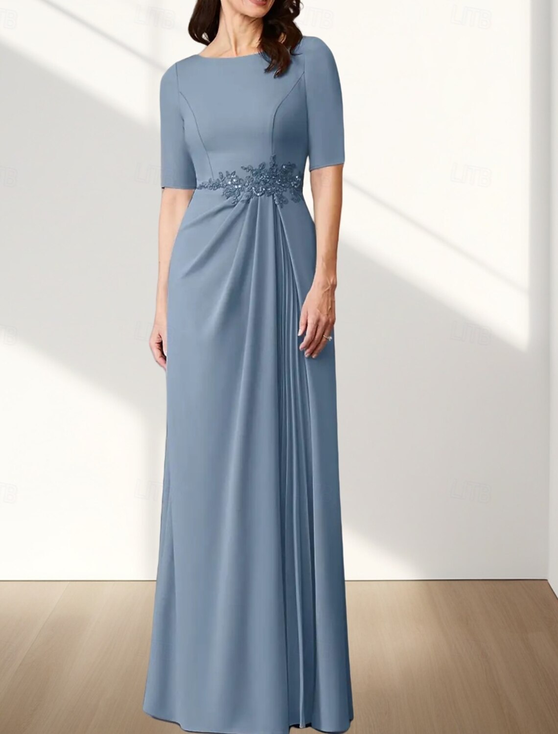 A-Line Mother of the Bride Dress Wedding Guest Elegant Crew Neck Floor Length Chiffon Stretch Fabric Half Sleeve with Appliques Ruching