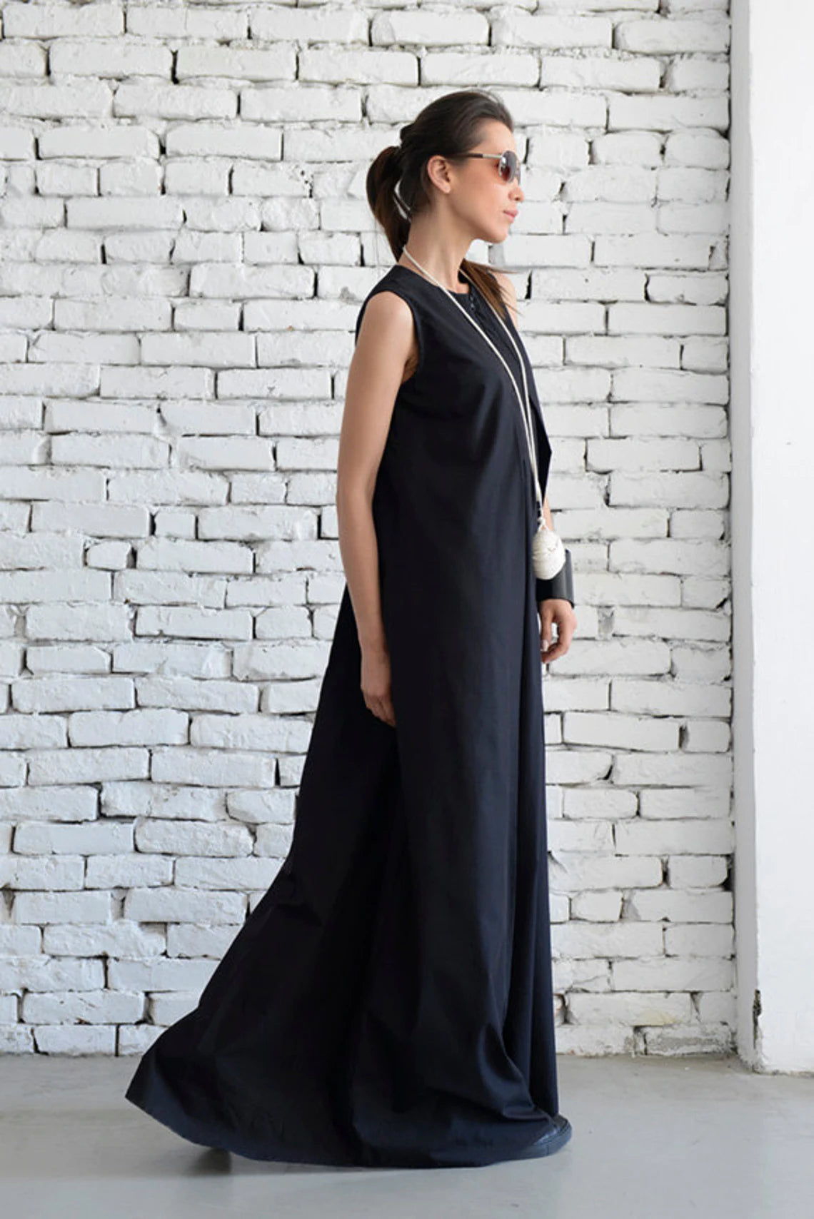 Front Zipper Black Prom Dress Unique design Sleeveless Evening Dress