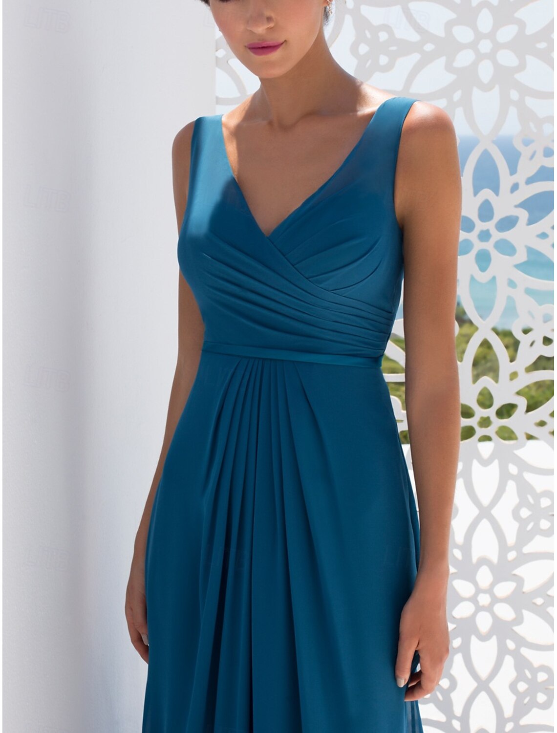 A-Line Elegant Floor Length Bridesmaid Dress V Neck Long Sleeve Chiffon with Ruching