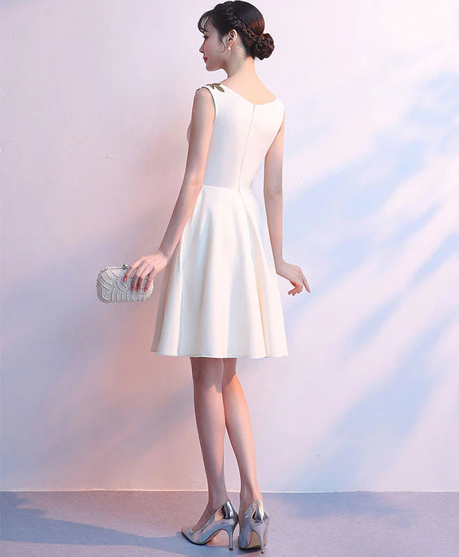 Simple Light Champagne Short Prom Dress, Cute Satin Applique Homecoming Dress