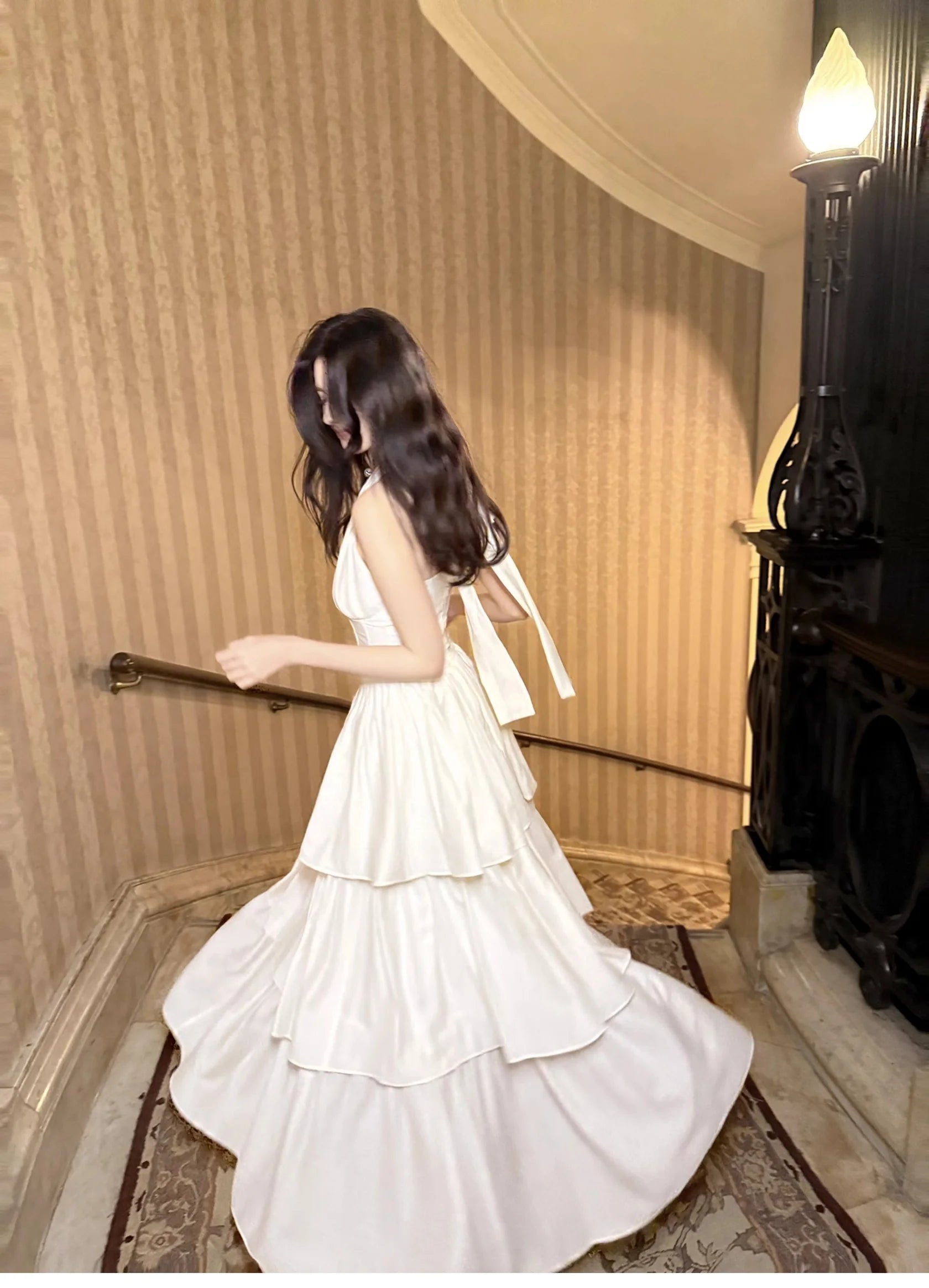 Cute Halter Neck Chiffon Layered A-Line White Retract Your Waist Party Dress