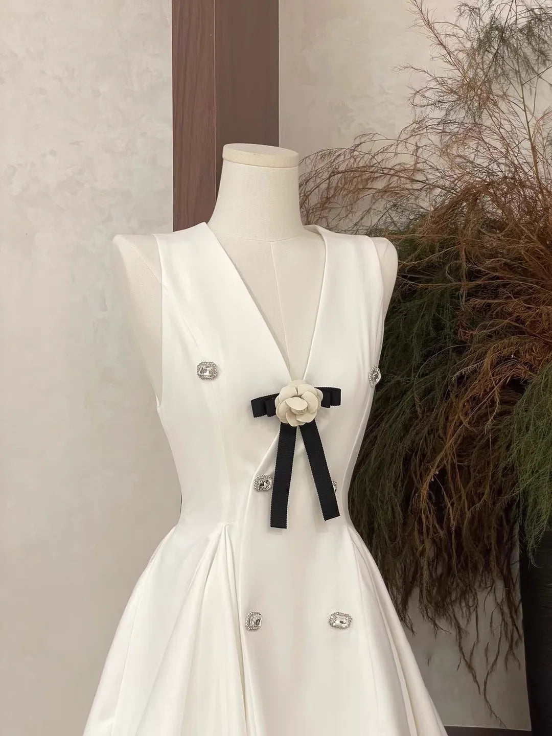 Sexy A Line V Neckline Ruffled White Women's Full of charm Homecoming Dresses