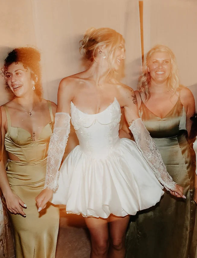 Cute A Line Strapless Appliques Pearls White Satin Short Homecoming Dress Without sleeves