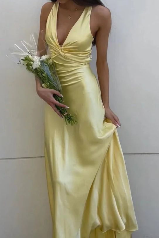 Yellow Long Chic Sheath Halter Neck Party Dress with Backless Bowknot