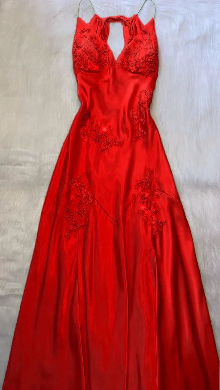 Red Mermaid V Neck Appliques Satin Open Back Long Prom Dress Outfits