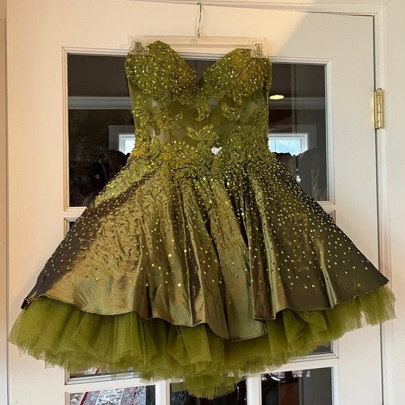 Sweetheart Neck A-Line Satin Tulle Short Prom Dresses Gorgeous Dark Olive Green Homecoming Dresses