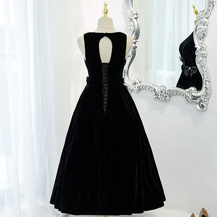 A line Black Knee Unique design Length Retract Your Waist Sleeveless Prom Dresses