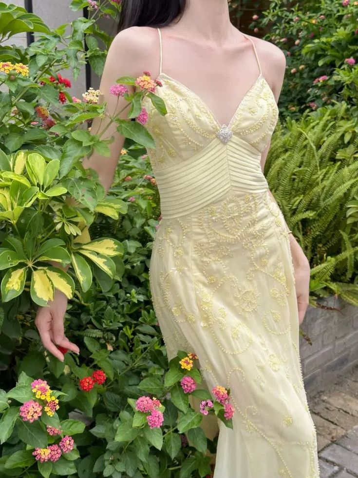Spaghetti Straps Yellow Chiffon Long Prom Dresses Elegant Mermaid Evening Dress