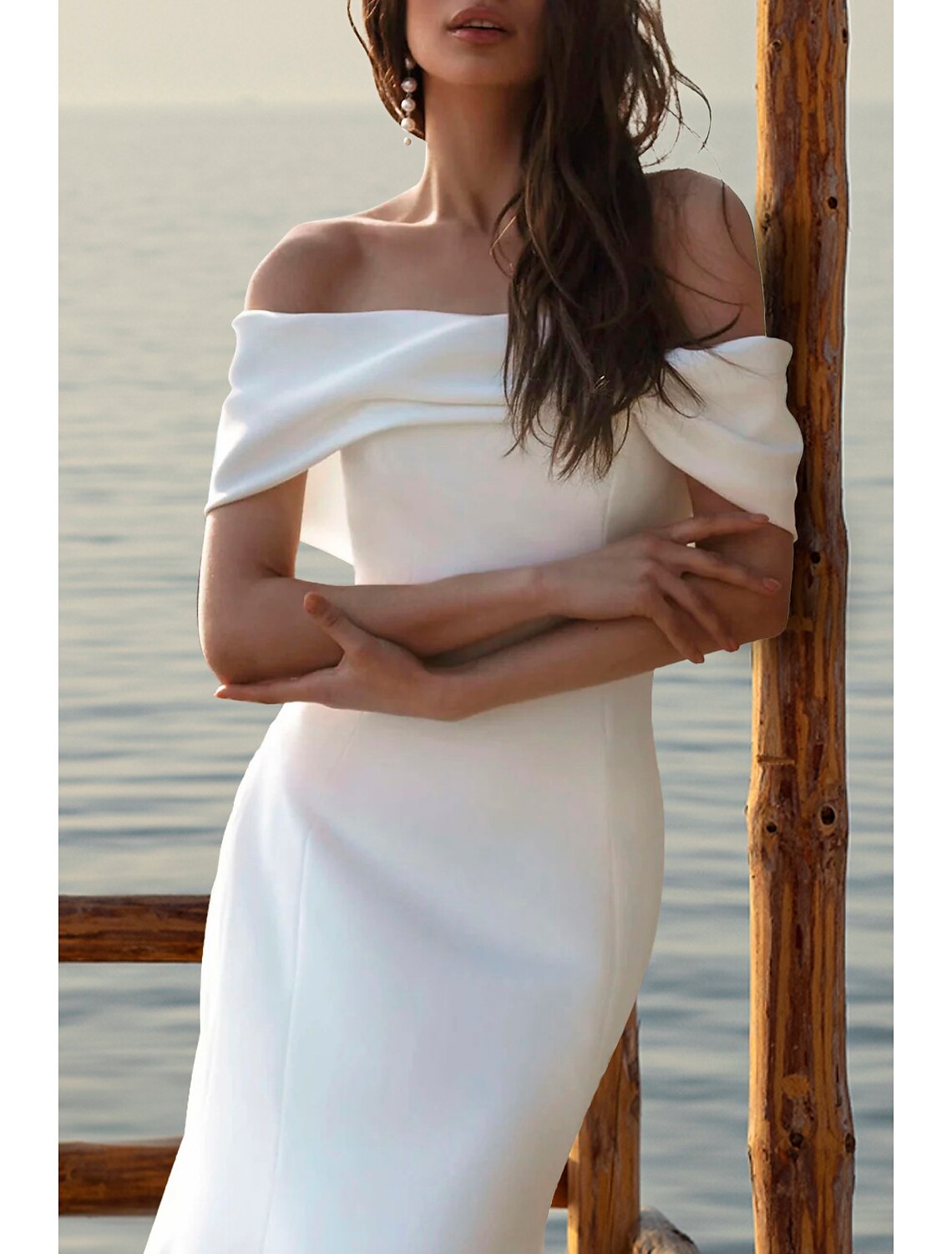 Beach Mermaid Off Shoulder Wedding Beach Casual Wedding Dresses Cap Sleeve Court Train Satin Bridal Gowns