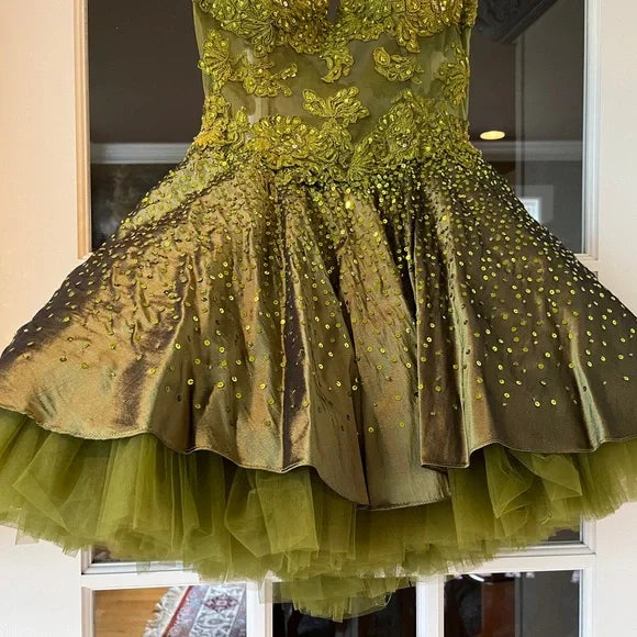 Sweetheart Neck A-Line Satin Tulle Short Prom Dresses Gorgeous Dark Olive Green Homecoming Dresses