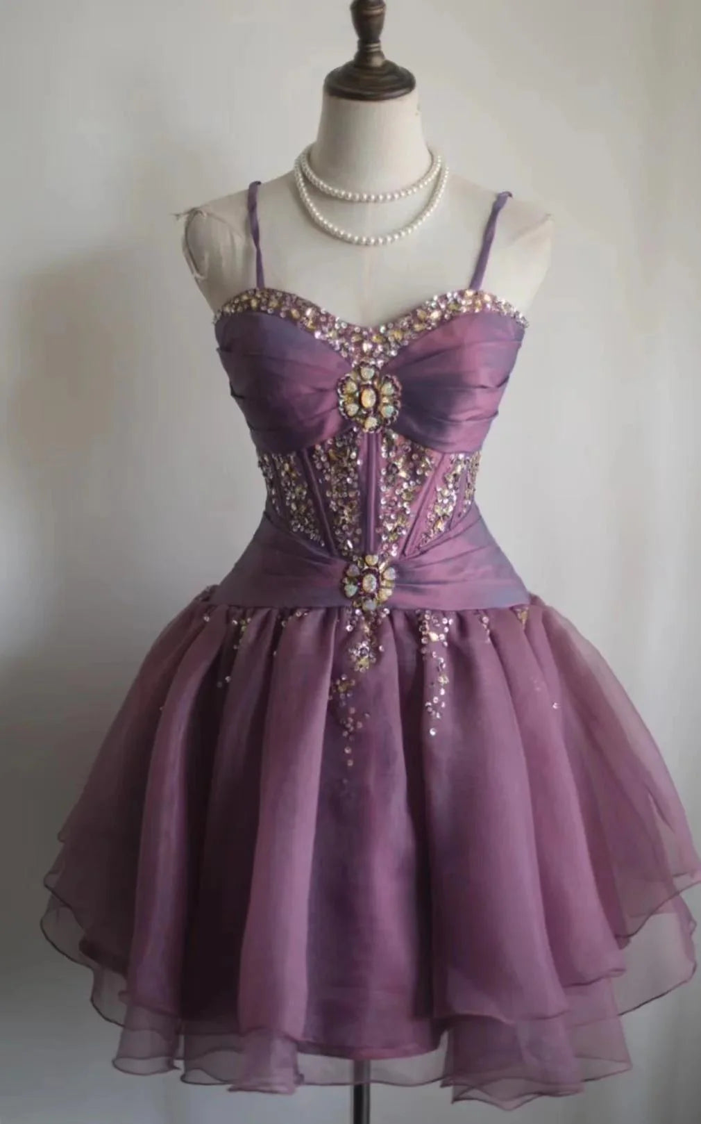 Sweet Spaghetti Straps Short Prom Dresses  Purple A-Line Tulle Homecoming Dresses with Rhinestones
