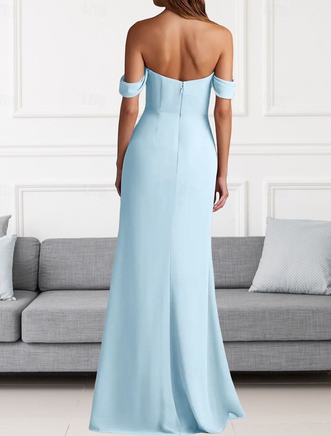A-Line Bridesmaid Dress V Neck Long Sleeve Elegant Sweep / Brush Train Chiffon with Pleats / Ruffles