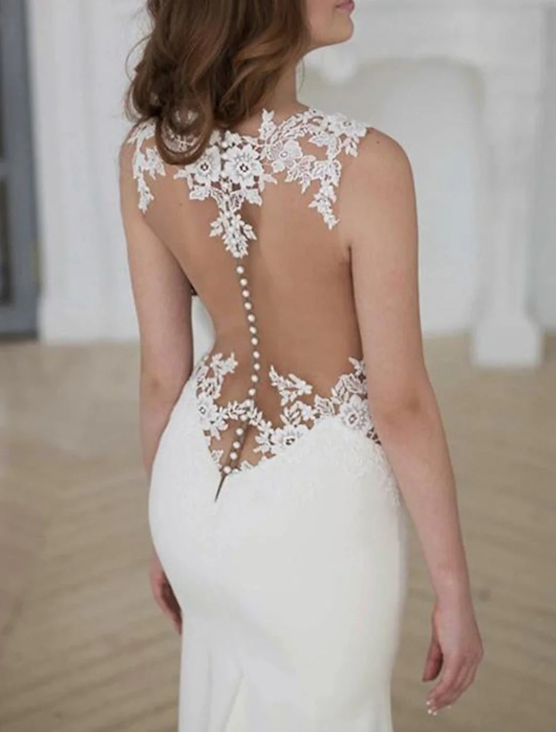 Engagement Formal Wedding Dresses Mermaid / Trumpet Illusion Neck Sleeveless Chapel Train Lace Bridal Gowns With Buttons Appliques