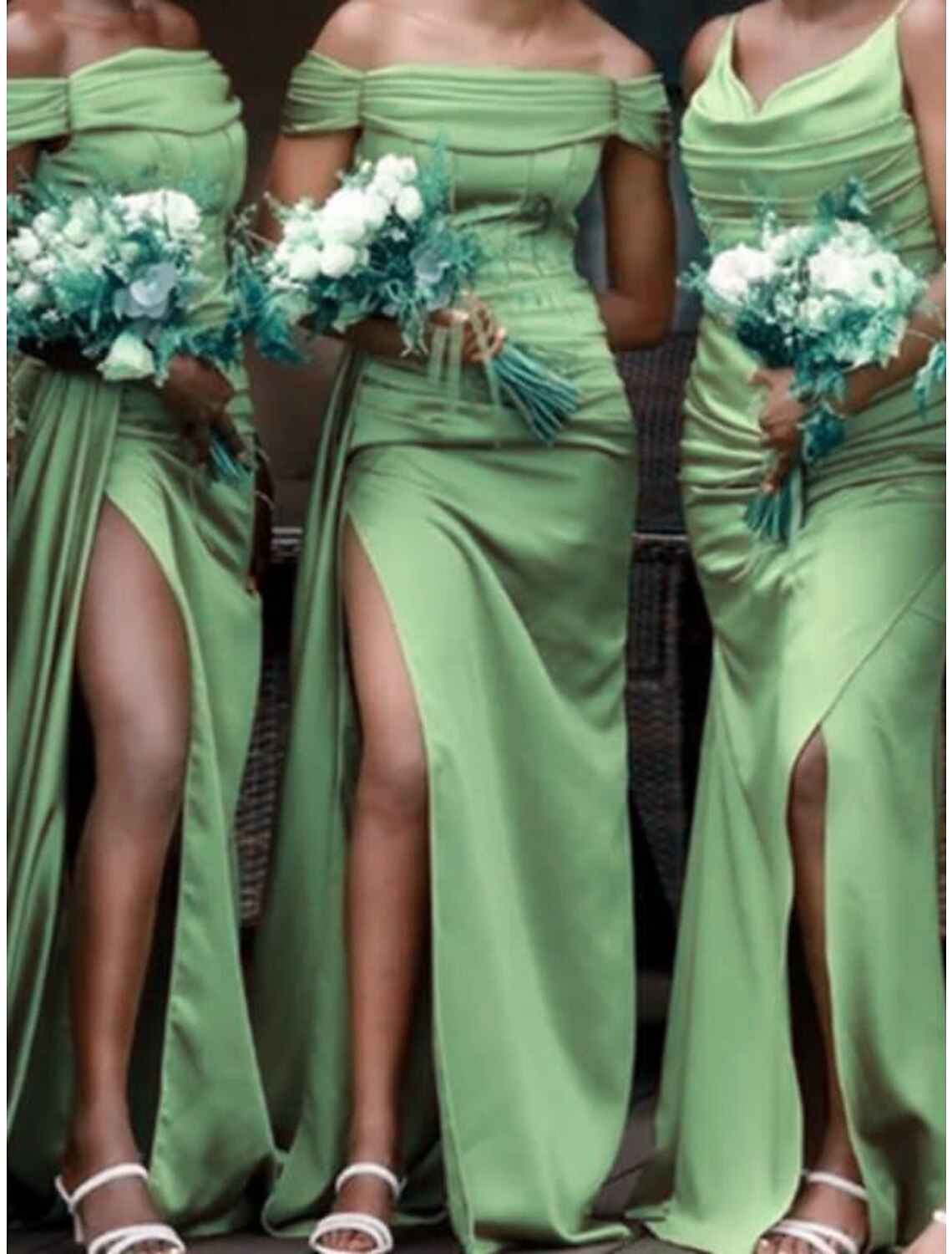 Sheath / Column Bridesmaid Dress V Neck / Off Shoulder Sleeveless Elegant Sweep / Brush Train Charmeuse with Split Front