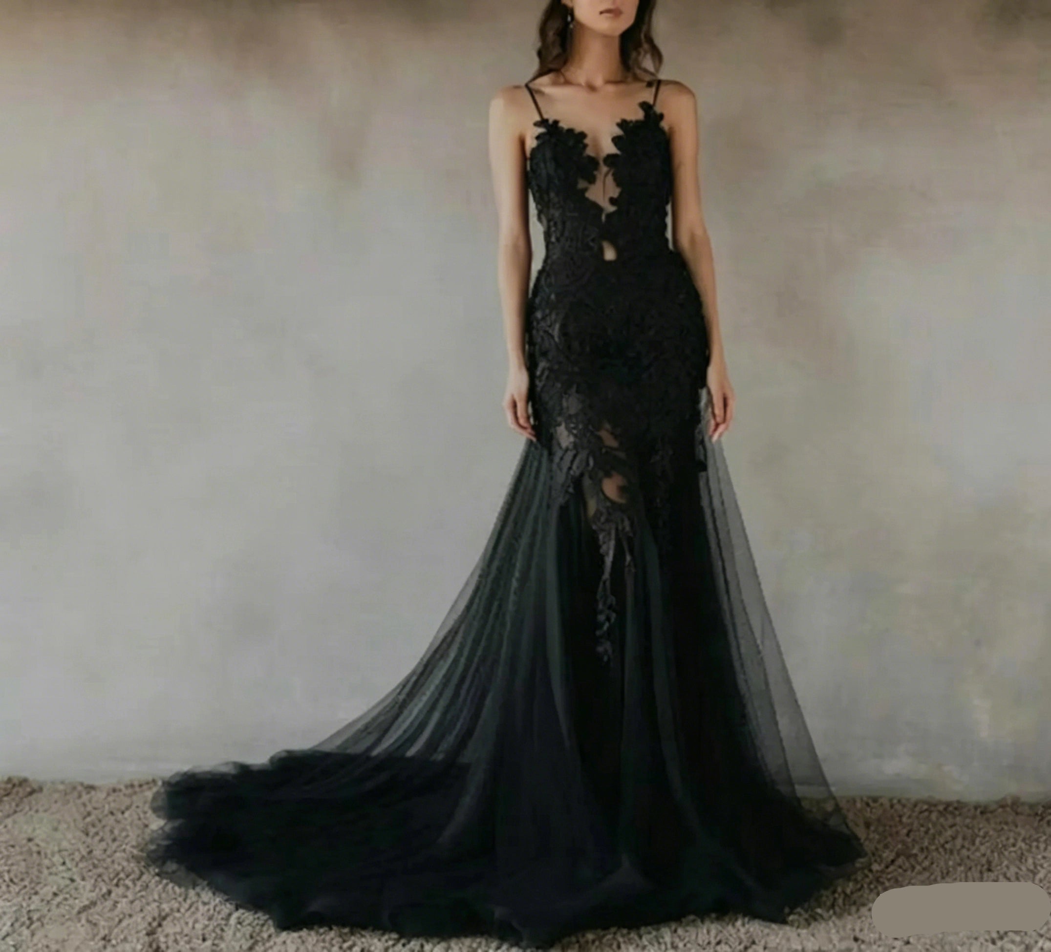 Boho Vintage Gothic Mermaid Spaghetti Strap Black Wedding Dress With Train