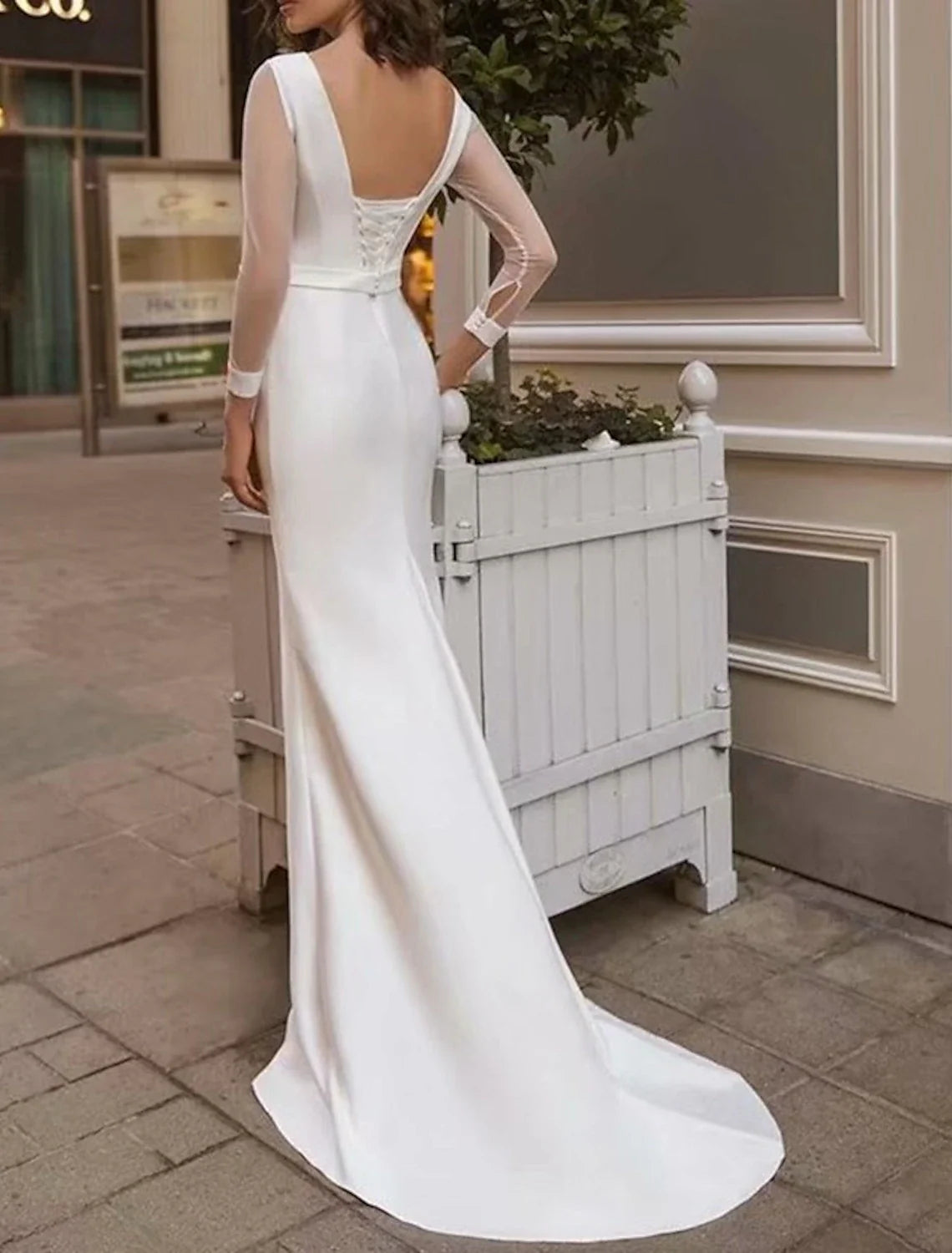 Reception Royal Style Casual Wedding Dresses Mermaid / Trumpet Scoop Neck Long Sleeve Sweep / Brush Train Satin Bridal Gowns
