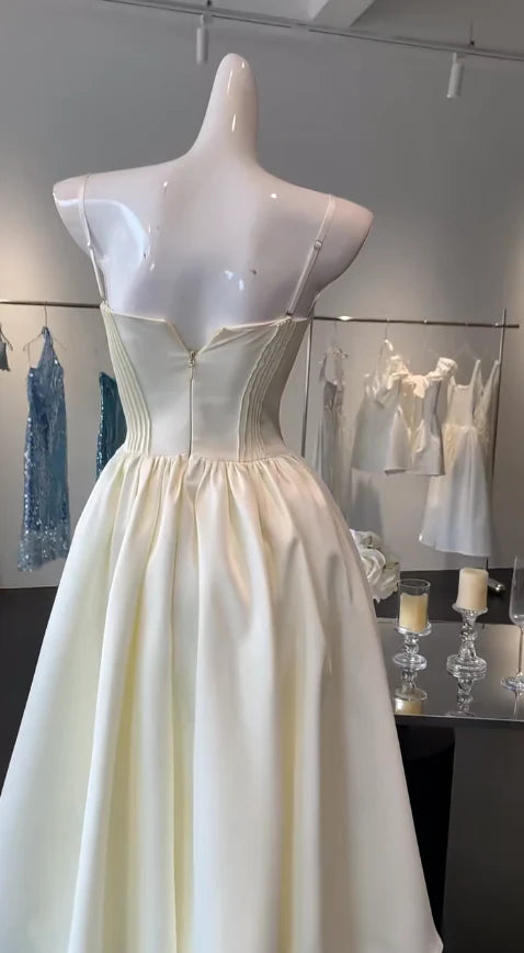 Sweet Cream A-Line Satin Short Prom Dresses Birthday  Spaghetti Straps Homecoming Dress