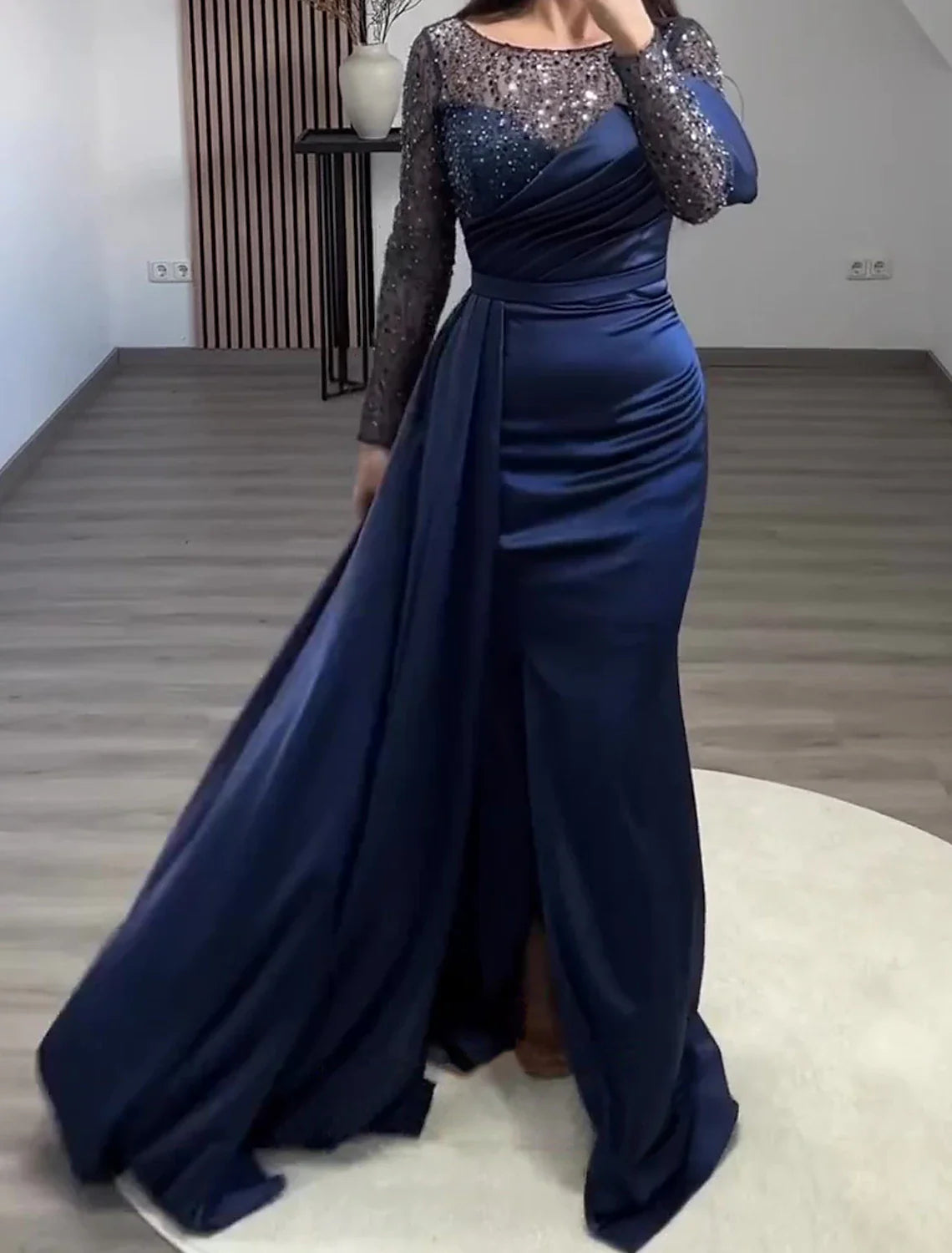 Mermaid / Trumpet Evening Gown Sparkle & Shine Dress Formal Wedding Guest Court Train Long Sleeve Jewel Neck Charmeuse with Ruched Pearls Sequin