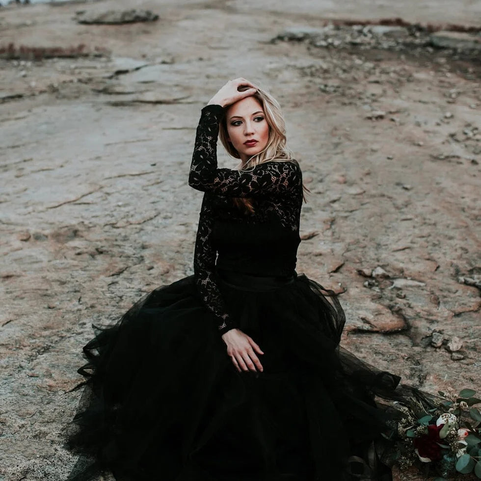 A-Line Black Floral Lace Appliqued Scoop Neck Long SleevesFloor Length Wedding Dress With Train