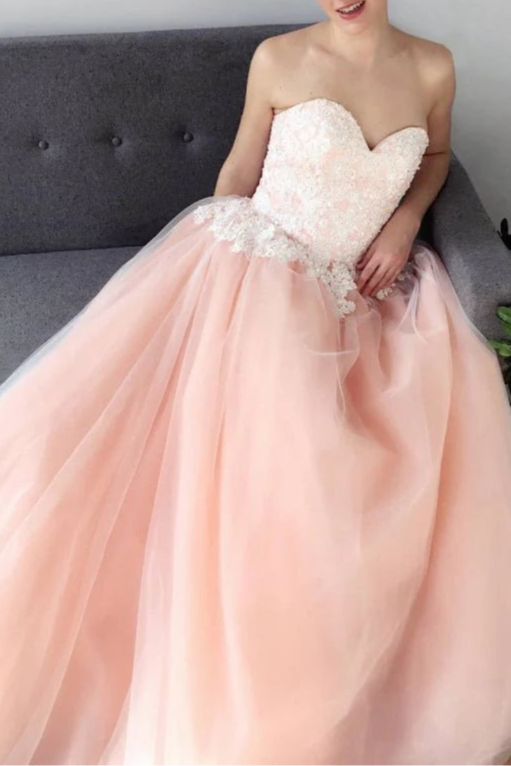 A-Line Blush Pink Tulle Skirt Sweetheart Appliques Discount Wedding Dresses With Chapel Train