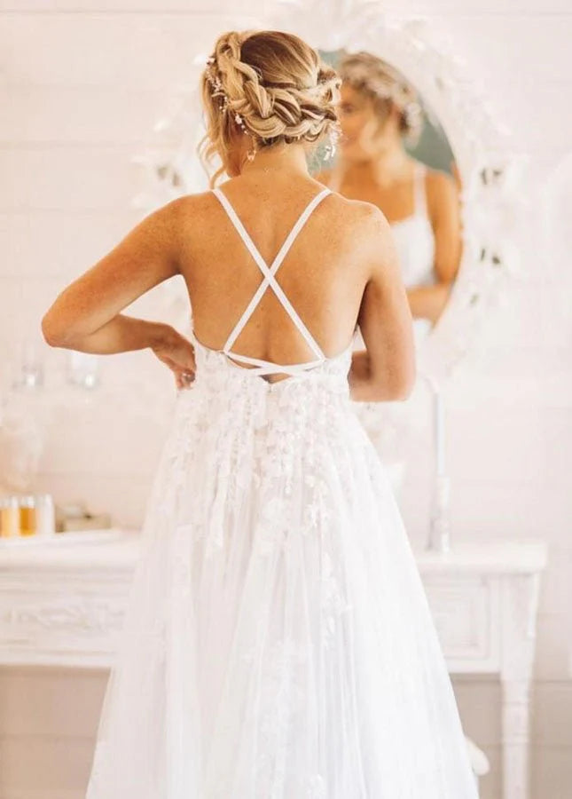 A-Line Boho Tulle Lace Spaghetti Straps Appliques Floor Length Wedding Dresses A Line Princess No Veils