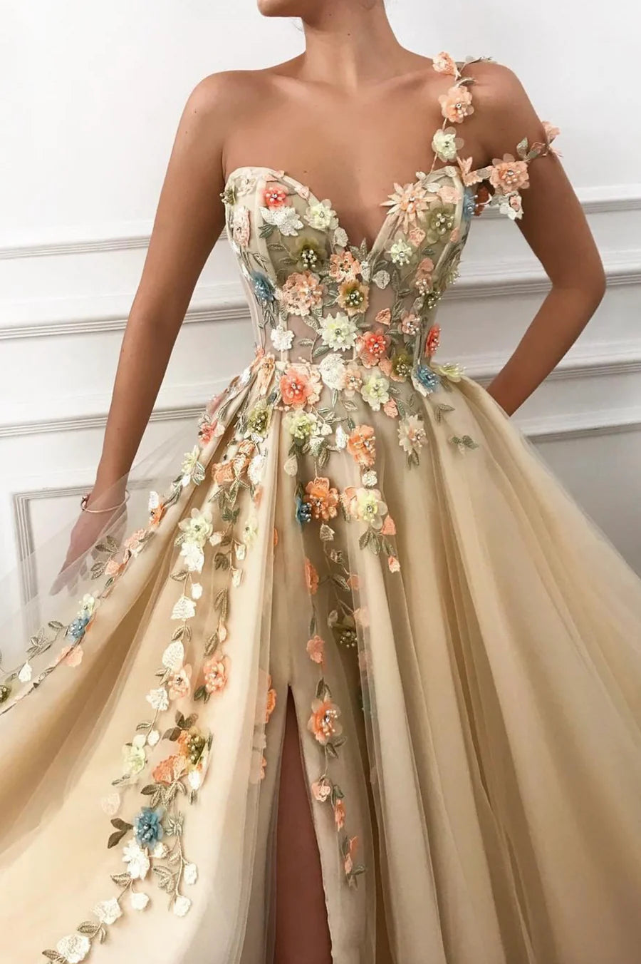 A-Line One Shoulder Appliques Tulle Champagne Long Prom Dresses With Slit