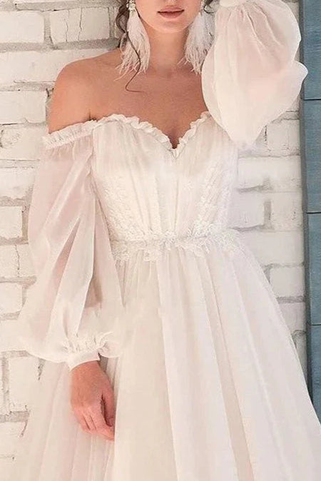 A-Line Pink Tulle Bohemian Sweetheart Long-Sleeve Pleated Wedding Dresses With Court Train