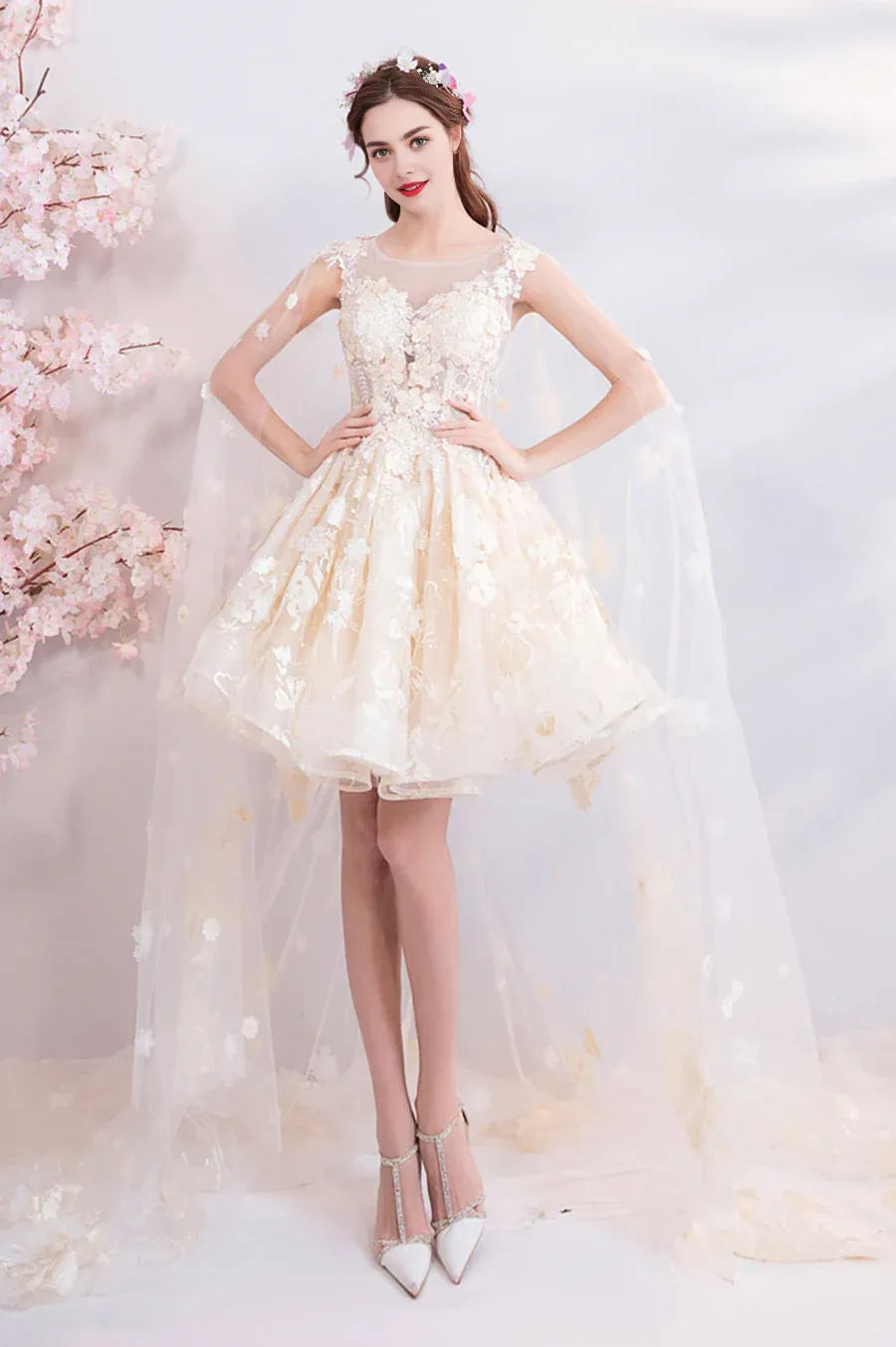 A-Line Round Neck Applique Tulle Lace Champagne Short Prom Dresses With Long Cape