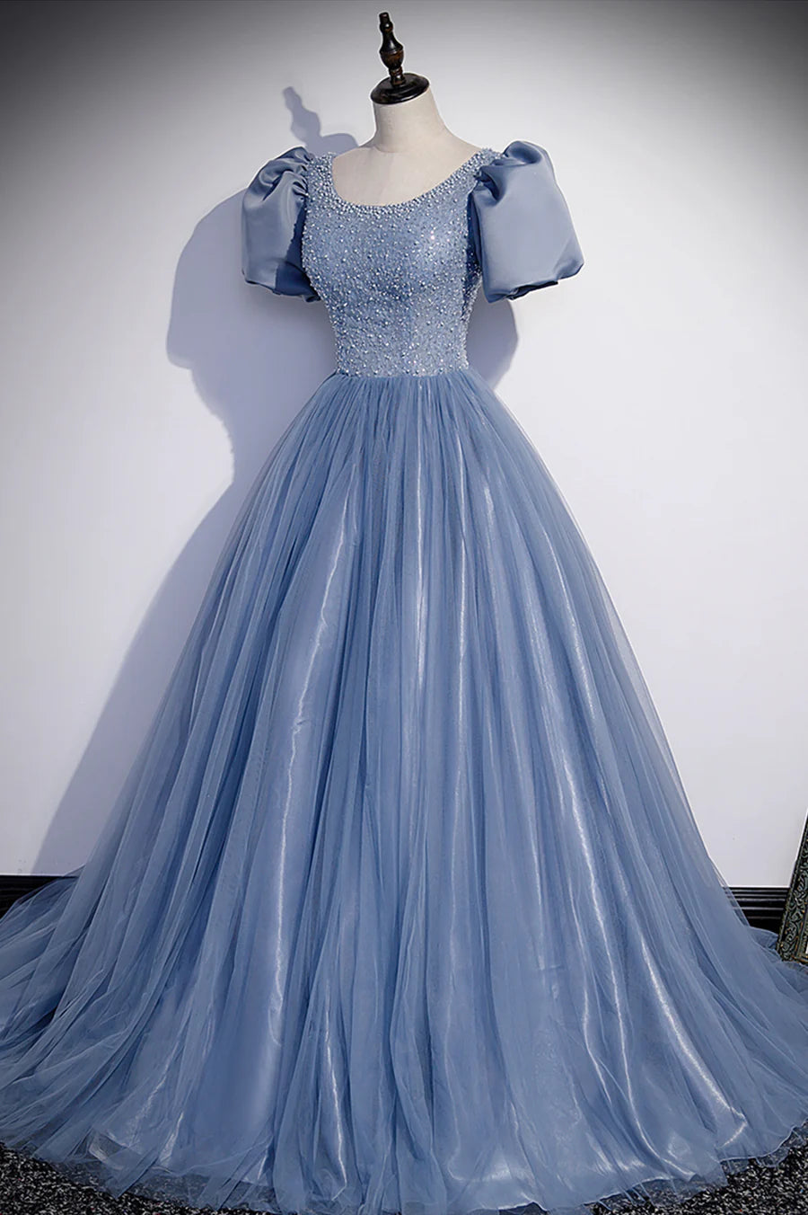 A-Line Round Neck Short Sleeves Beaded Tulle Blue Long Prom Dresses Evening Dresses