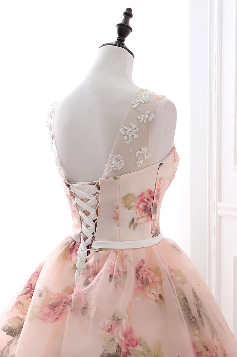 A-Line Round Neck Sleeveless Floral Pattern Tulle Lace Pink Long Prom Dress