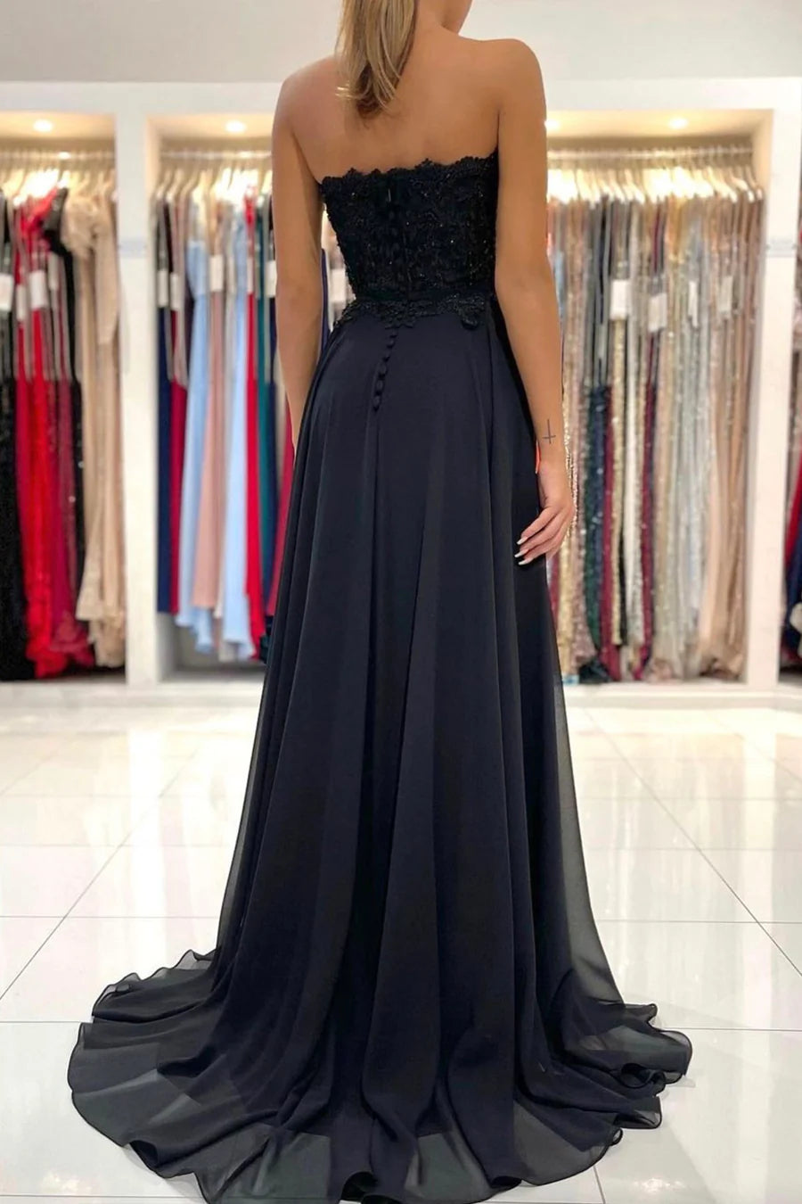 A-Line Sweetheart Strapless Applique Lace Chiffon Black Long Prom Dresses