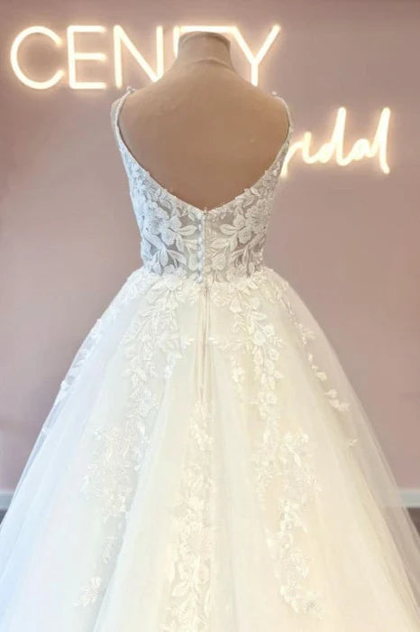 A-Line Tulle Appliques Sweetheart Spaghetti Straps Ruffles Wedding Dress With Sweep Train