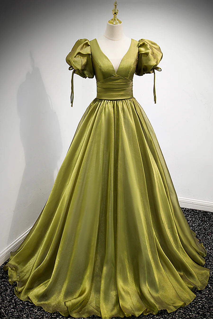 A-Line V-Neck Short Sleeves Pleated Green Long Prom Dresses With Bow