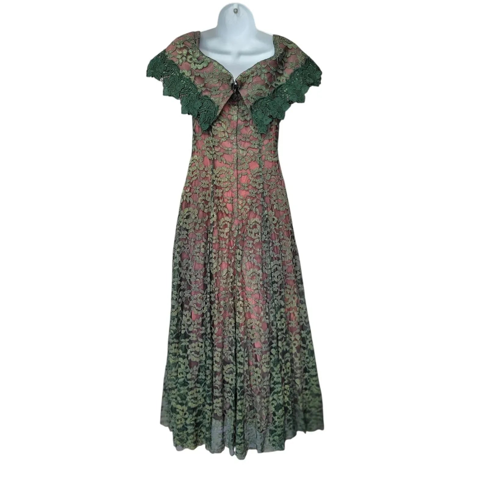 A-Line V Neck Beaded Floral Lace Green Floor-Length Prom Dress With Ruffle