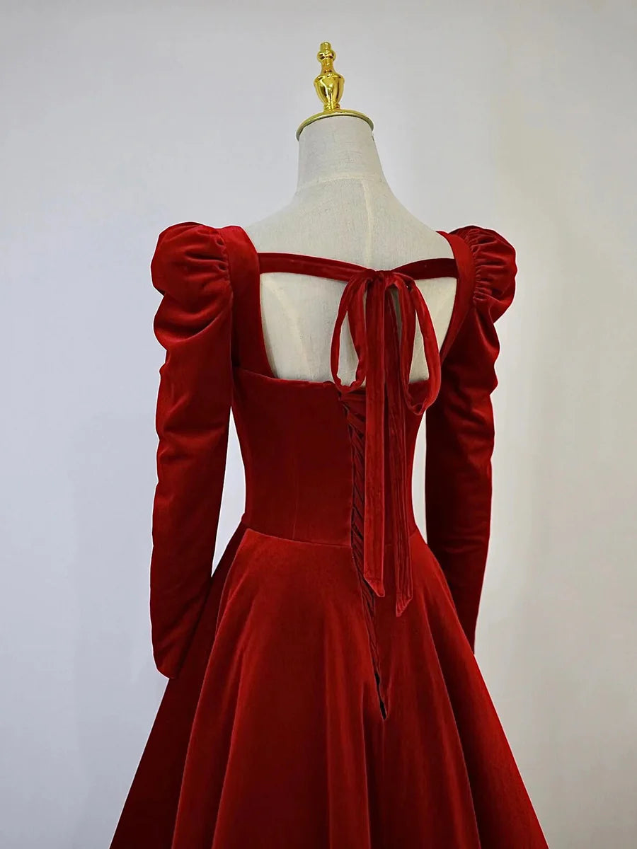 A-Line Wine Red Velvet Long Sleeve Floor Length Prom Dress Burgundy Formal Evening Dress With Rhinestones