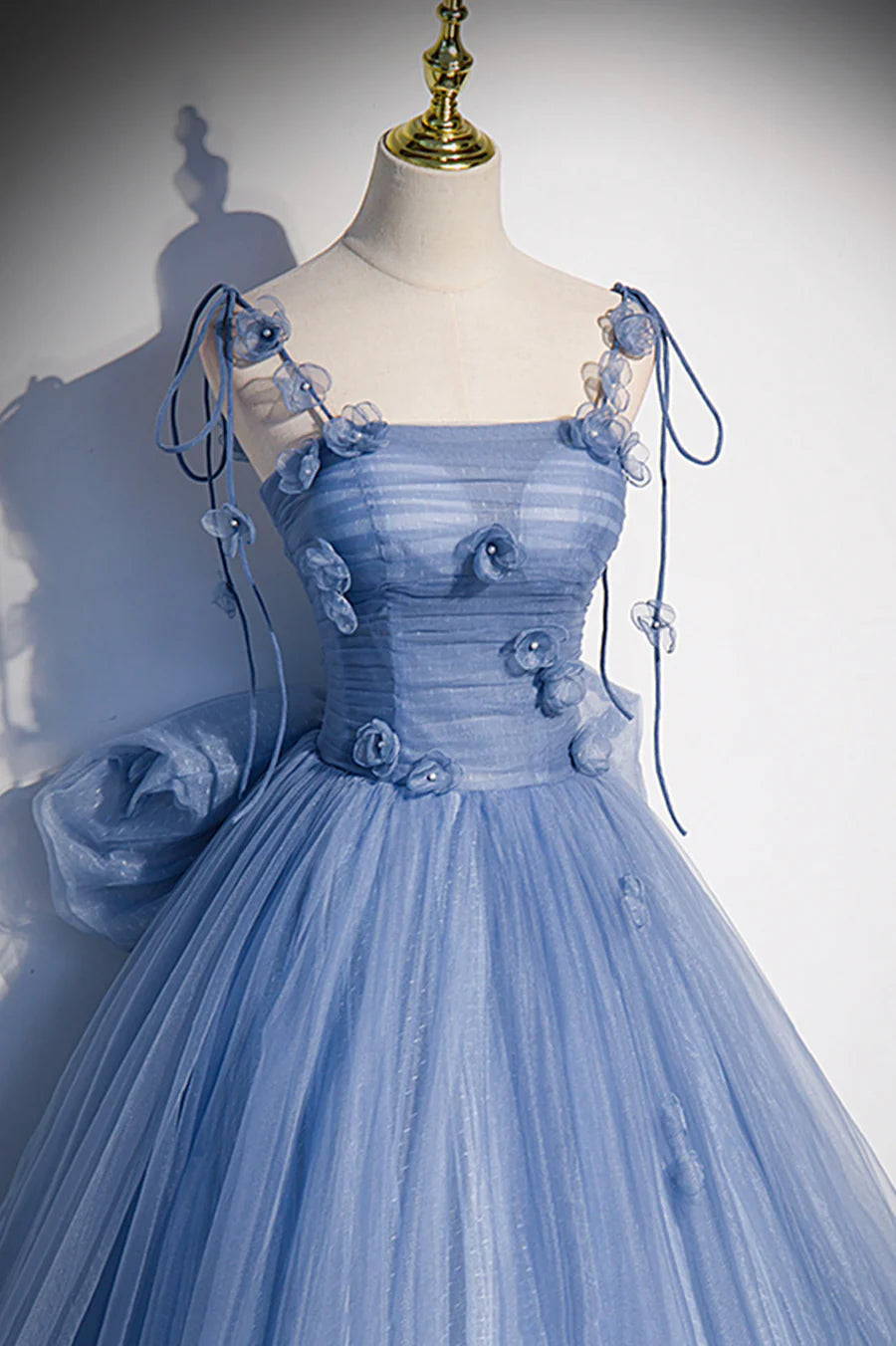 A-Line Spaghetti Strap 3D Flowers Pleated Tulle Blue Long Prom Dress With Bow