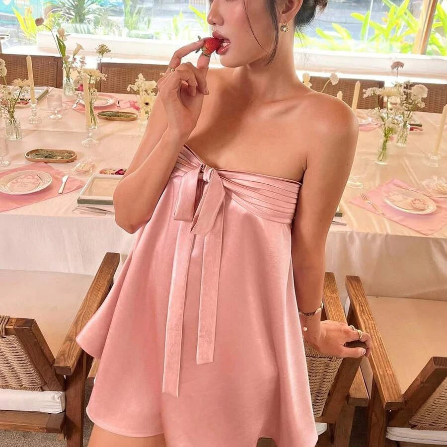A-Line Strapless Bow-knot Pleated Satin Pink Short Homecoming Dress For Ladies